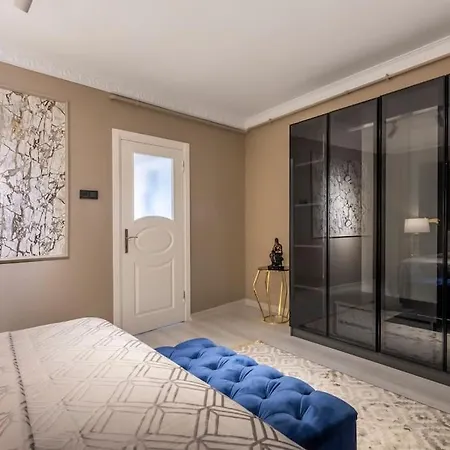 Magnificent Mansion W/view Bosphorus&jacuzzi Apartamento Estambul